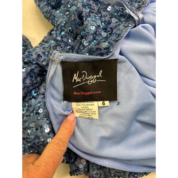 Mac Duggal Puff Shoulder Long Sleeve Sequined Surplice Gown In French Blue Sz 6 - Picture 7 of 11